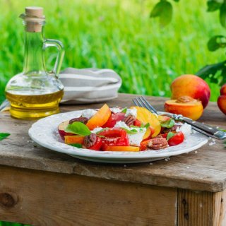 Tomaten Pfirsich Salat
