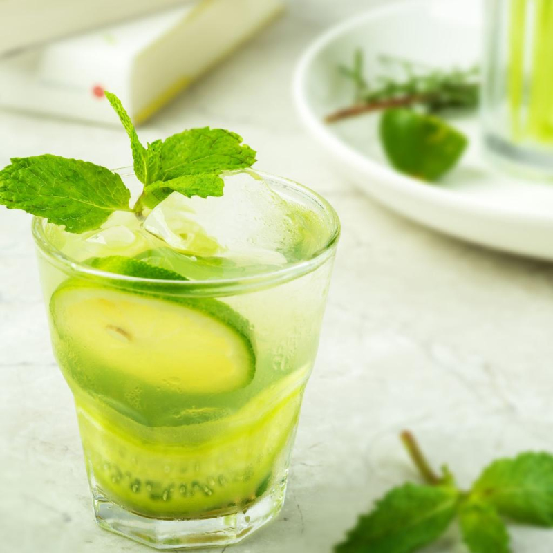Selbstgemachte Gurkenlimonade